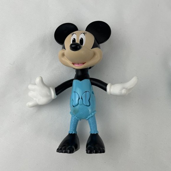 Minnie Mouse Snap & Style Winter Snowboard Ice Skating Lot of 12 Posable Doll - Picture 5 of 7